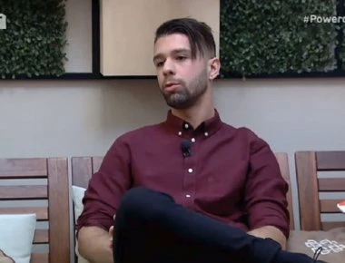 Power of Love: Χαμός με τον Σωκράτη - Τα έβαλε με την Άννα και την Μαρία Μπακοδήμου (βίντεο)